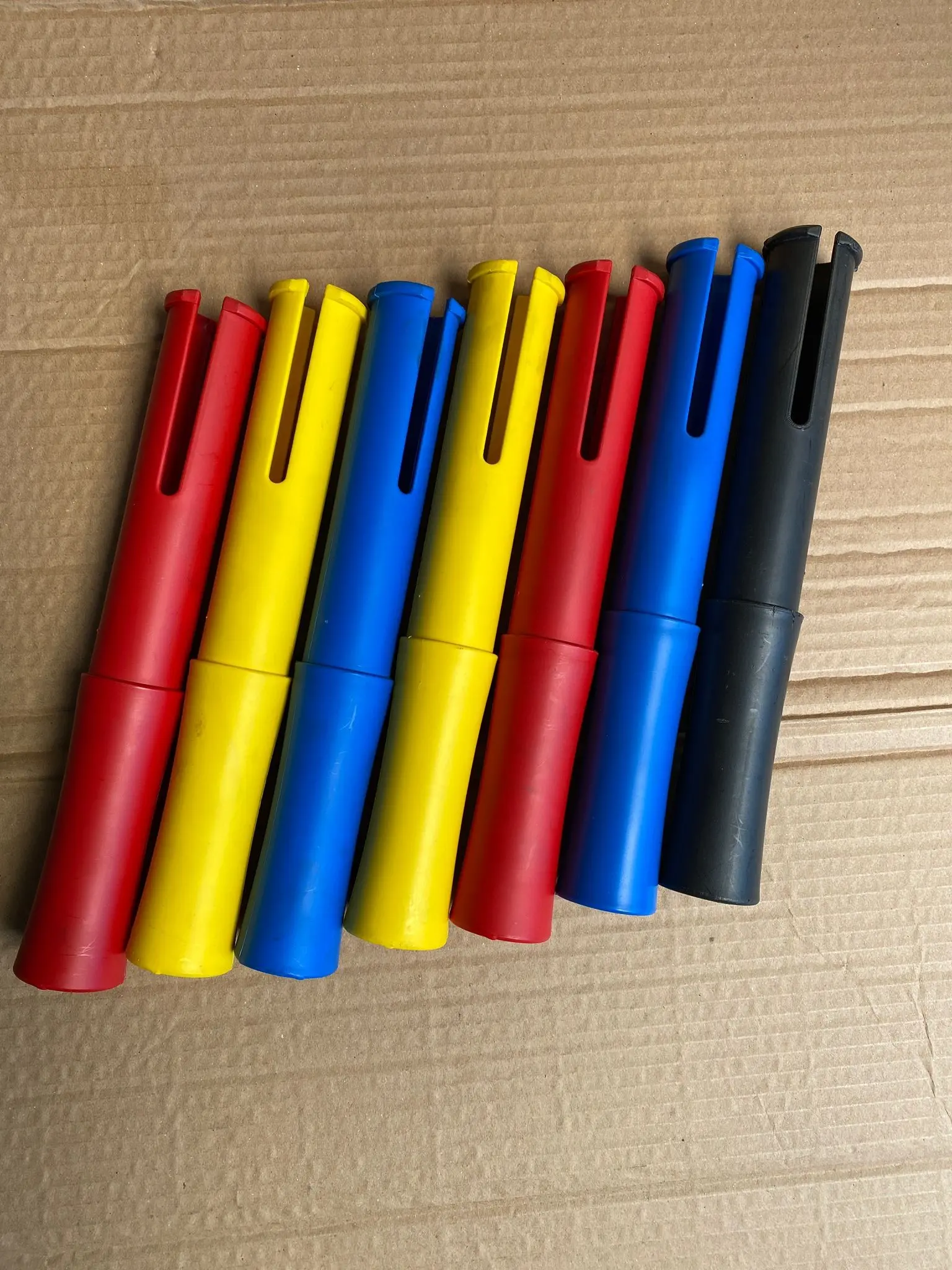 Plastik Köşe Koruyucular